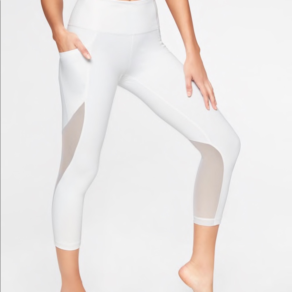 Athleta Fearless Mudra Capri